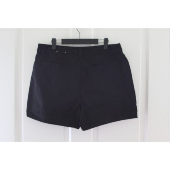 Women's Rafaella Classic Sport Black Shorts with front and back Pockets - Picture 2 of 5